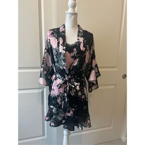 Victoria’s Secret blue and pink floral robe and matching slip dress